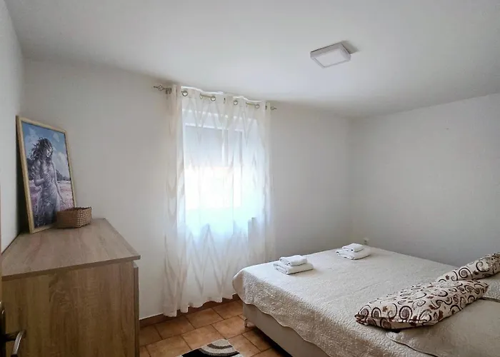 Apartament Vugica Šilo