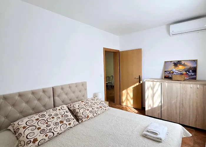 Apartament Vugica Šilo