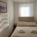 شقة Vugica